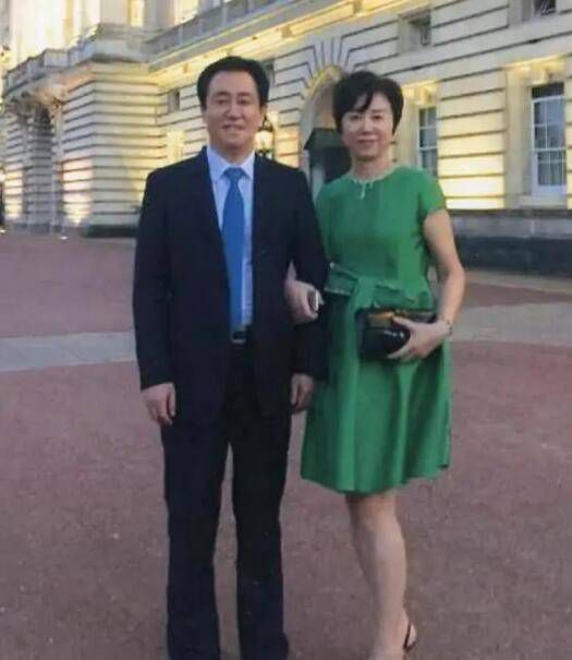 考虑到劳塔罗的年龄、效率，以及他不会离开国米，这一点与我不同，显然对他有利，因此他肯定会成为国米队史知名的射手。
